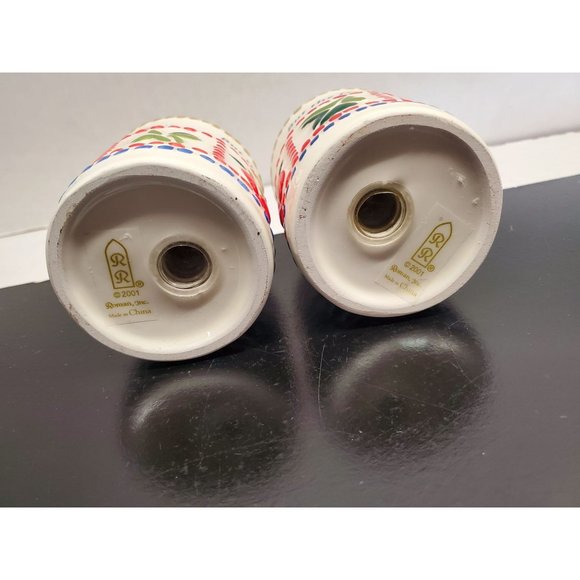 2001 Roman, Inc. Salt & Pepper Shakers - Fruits and Vegetables - Picture 7 of 8